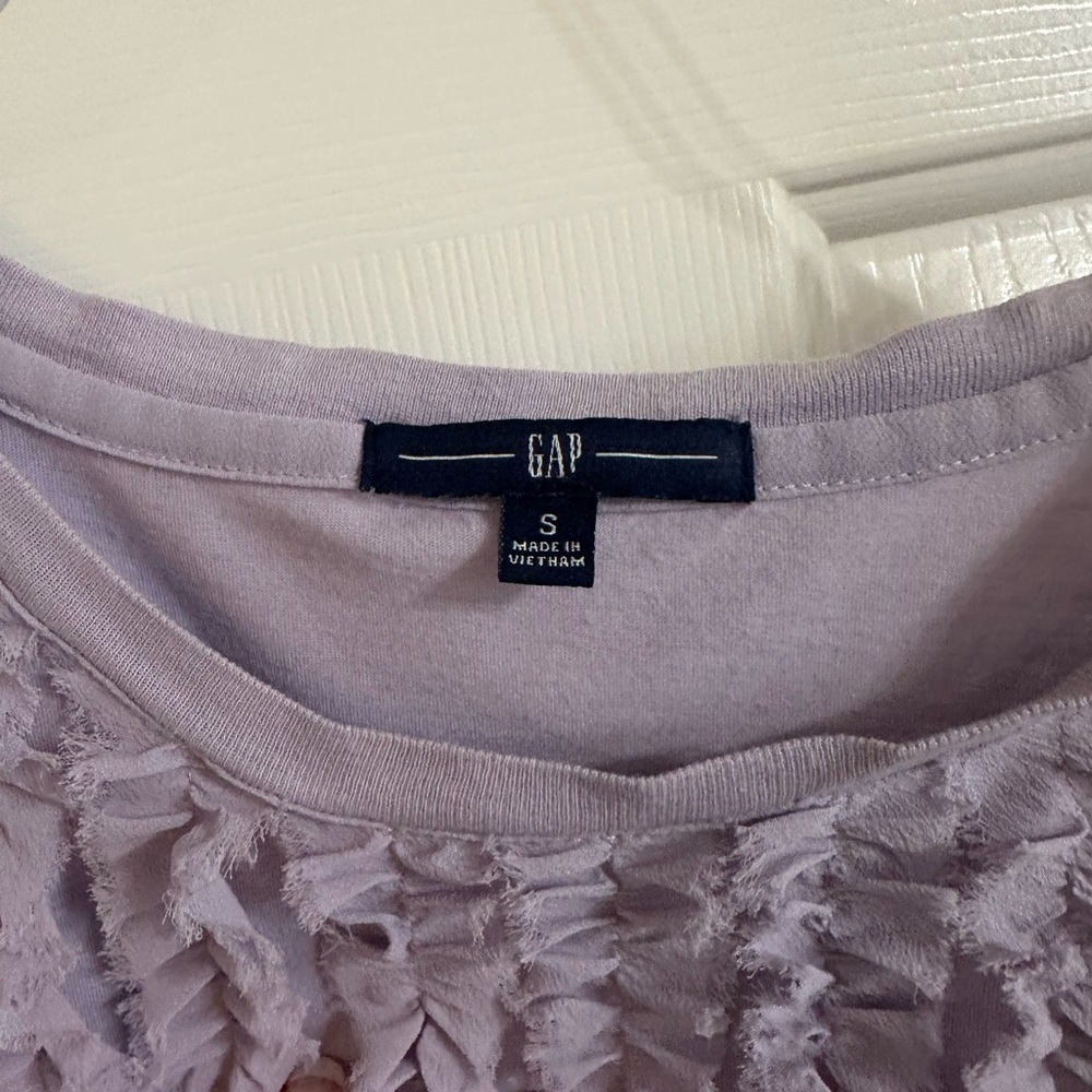 GAP Purple Ruffled Tank Top - Picture 3 of 4
